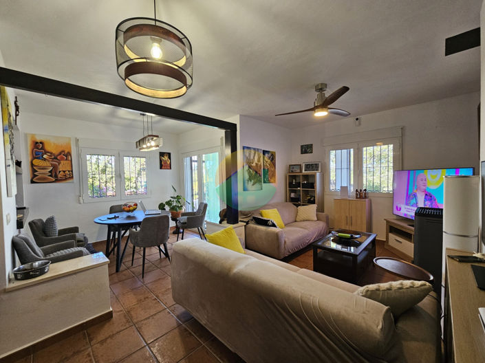 Image No.13-3 Bed Semi-Detached for sale