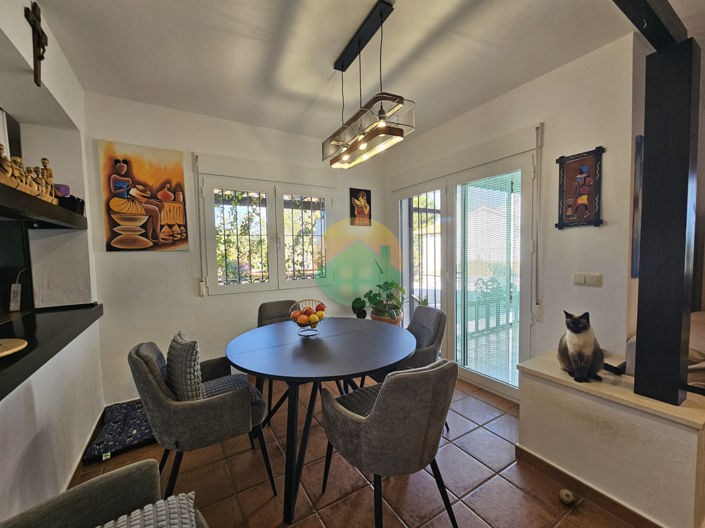 Image No.14-3 Bed Semi-Detached for sale