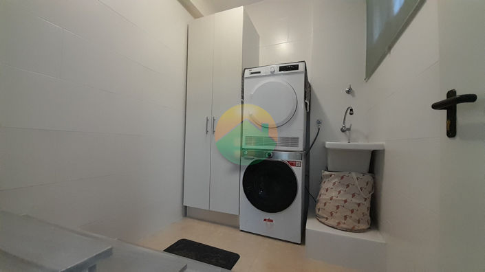 Image No.13-4 Bed House for sale