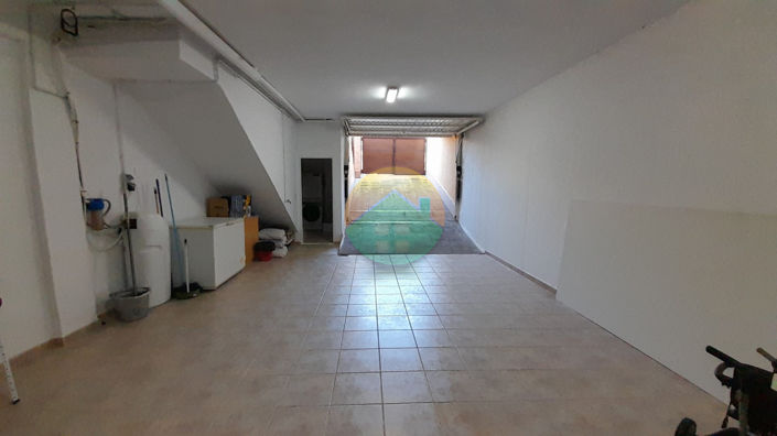 Image No.26-4 Bed House for sale