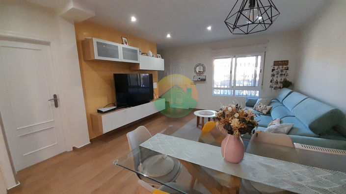 Image No.3-4 Bed House for sale