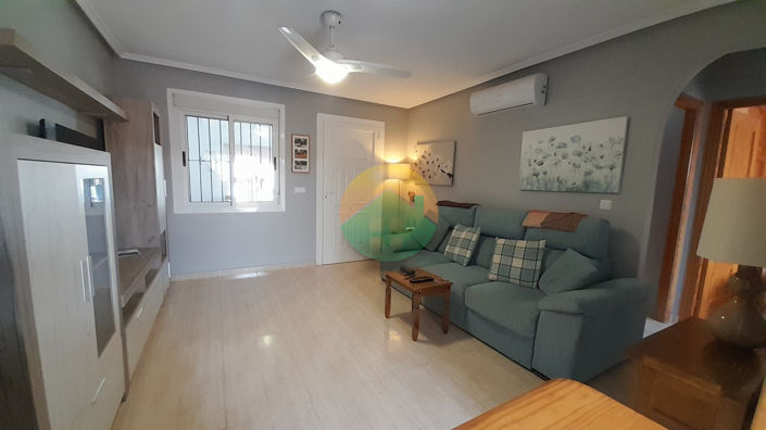 Image No.12-2 Bed House for sale