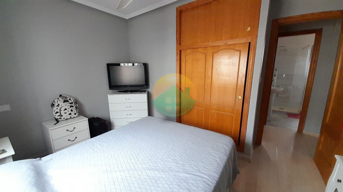 Image No.15-2 Bed House for sale