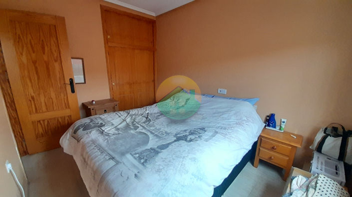 Image No.17-2 Bed House for sale