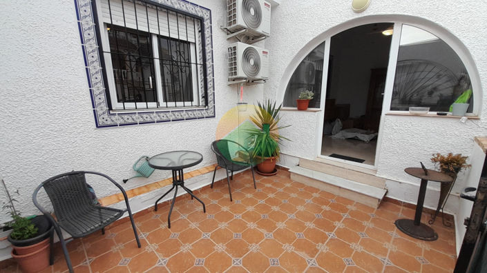 Image No.3-2 Bed House for sale