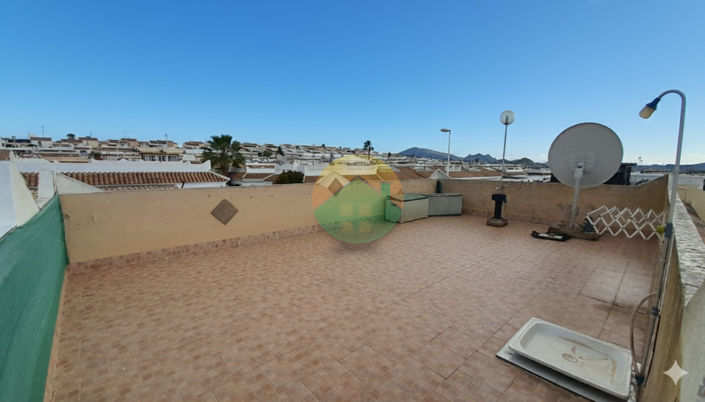 Image No.25-2 Bed Semi-Detached for sale