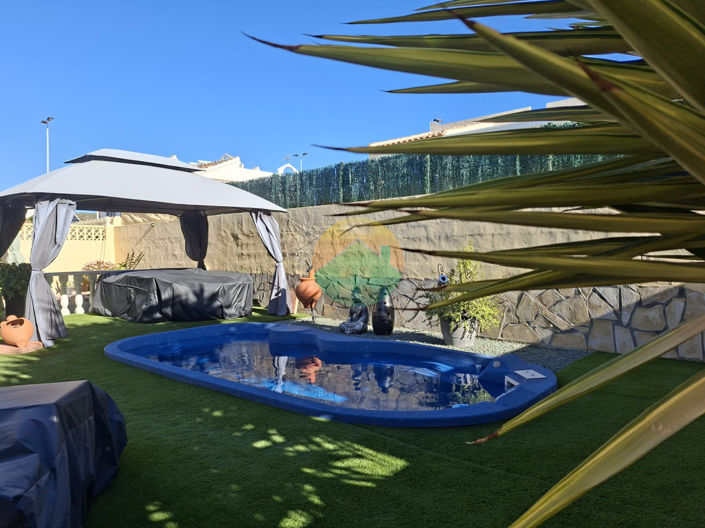 Image No.2-2 Bed Villa for sale