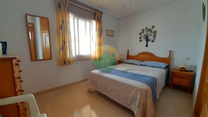 Image No.15-2 Bed House for sale