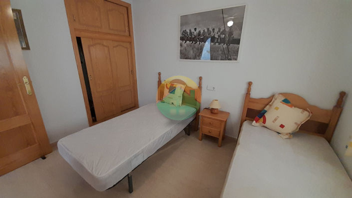 Image No.17-2 Bed House for sale