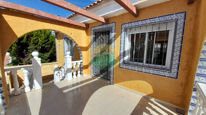 Image No.2-2 Bed House for sale