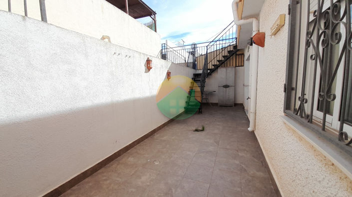 Image No.21-2 Bed House for sale