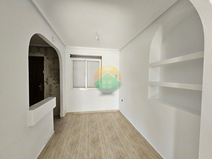 Image No.16-2 Bed Villa for sale