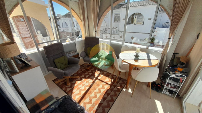 Image No.11-2 Bed House for sale