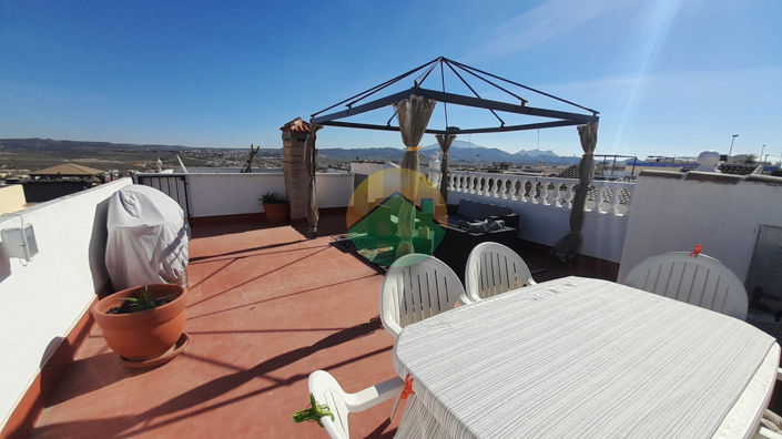 Image No.26-2 Bed House for sale