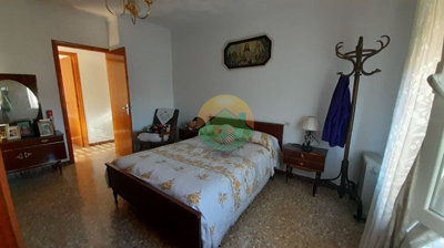 cara05-6995b95eac071