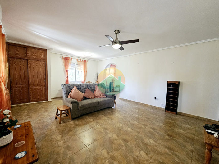 Image No.13-3 Bed Villa for sale