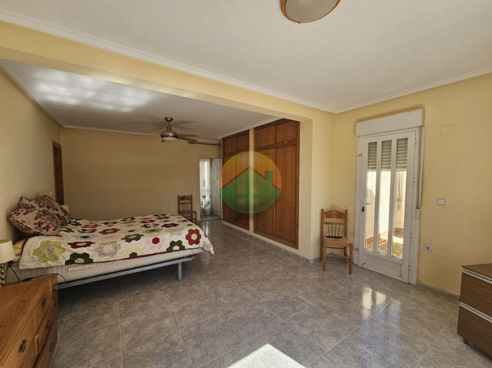 Image No.19-3 Bed Villa for sale