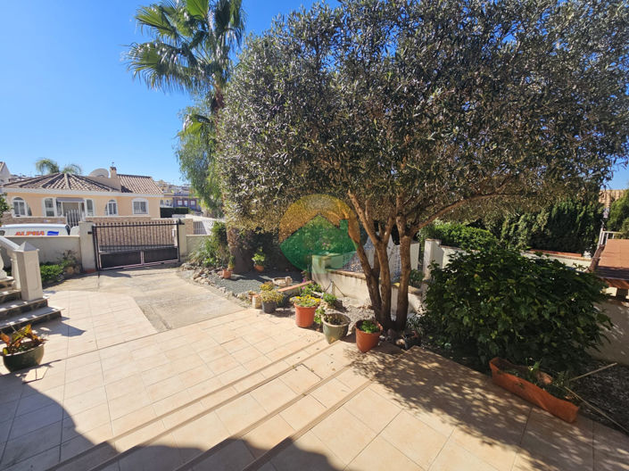 Image No.9-3 Bed Villa for sale