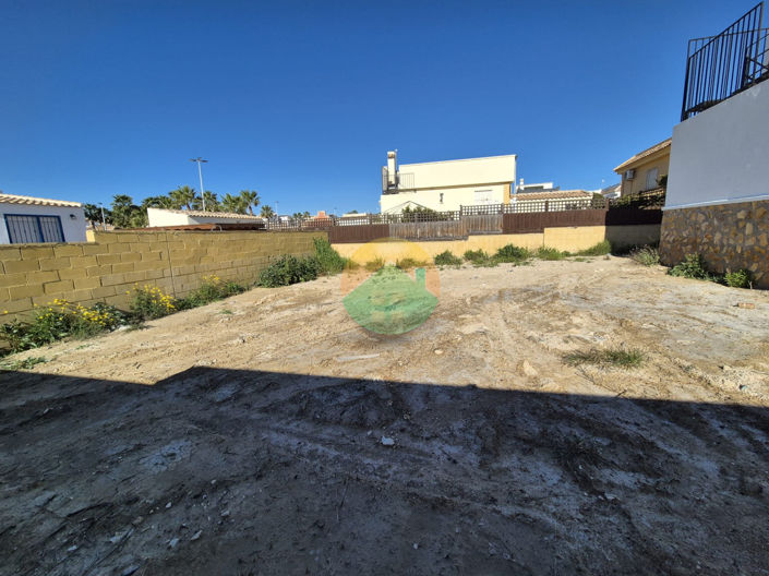 Image No.11-2 Bed Villa for sale