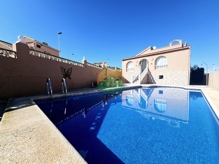 Image No.11-Villa de 5 chambres à vendre à Camposol