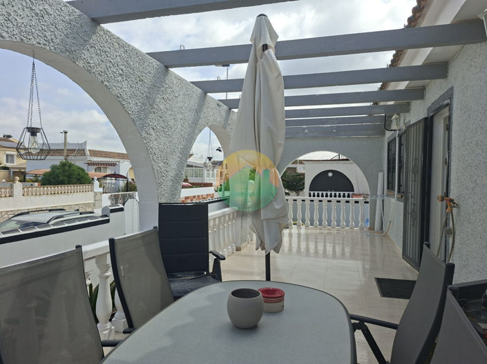 Image No.10-2 Bed Villa for sale