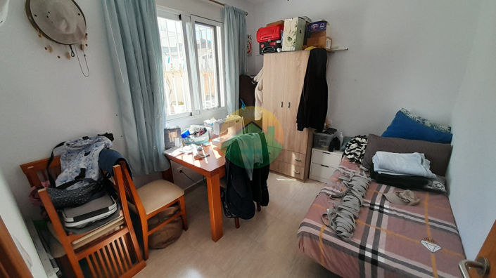 Image No.18-2 Bed Semi-Detached for sale