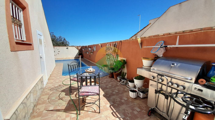 Image No.7-2 Bed Semi-Detached for sale