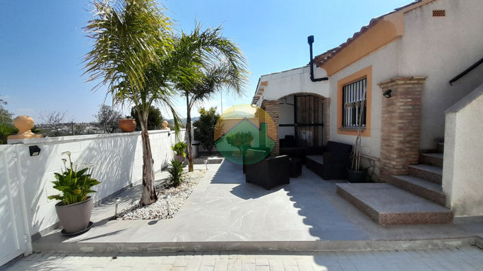 Image No.10-2 Bed Semi-Detached for sale