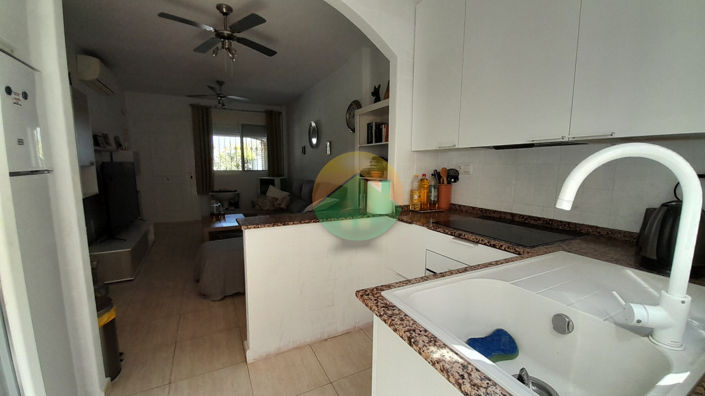 Image No.15-2 Bed Semi-Detached for sale