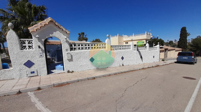 Image No.25-3 Bed Villa for sale