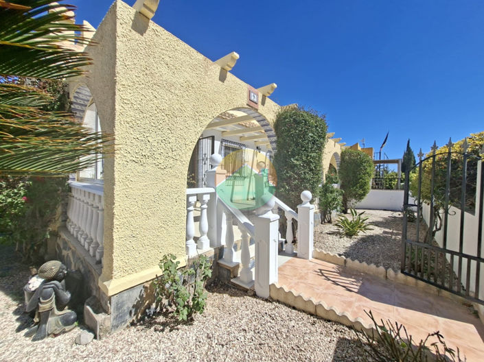 Image No.4-2 Bed Villa for sale