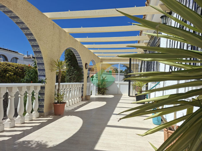 Image No.8-2 Bed Villa for sale