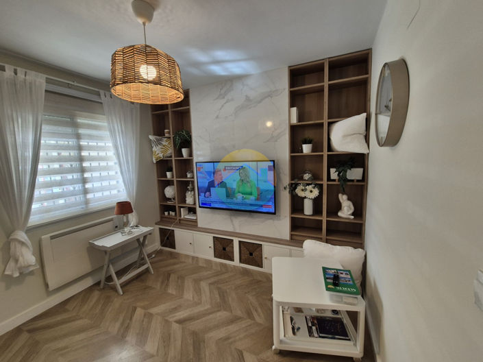 Image No.10-2 Bed Villa for sale