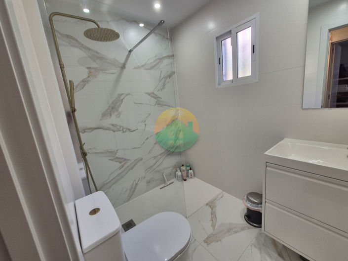 Image No.16-2 Bed Villa for sale