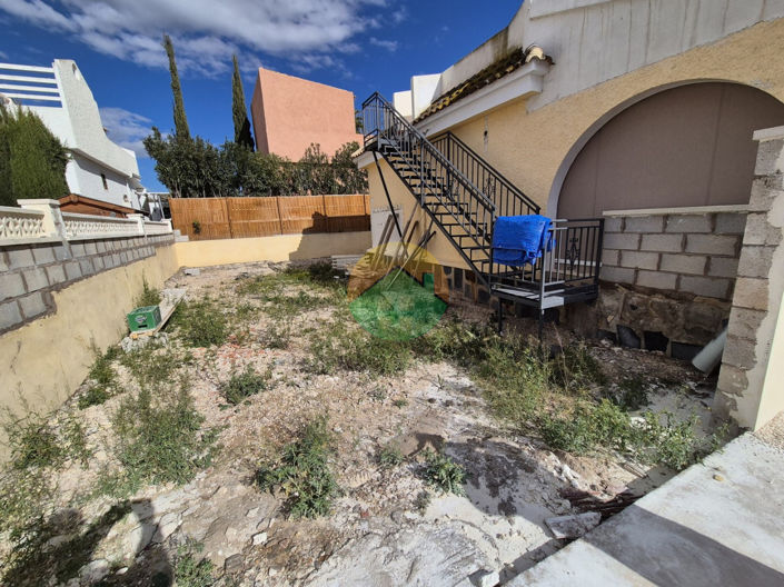 Image No.19-2 Bed Villa for sale