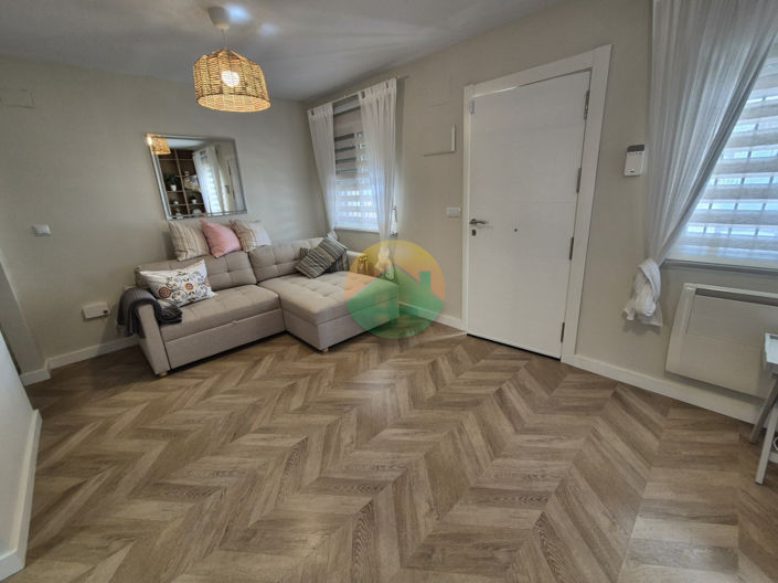 Image No.9-2 Bed Villa for sale