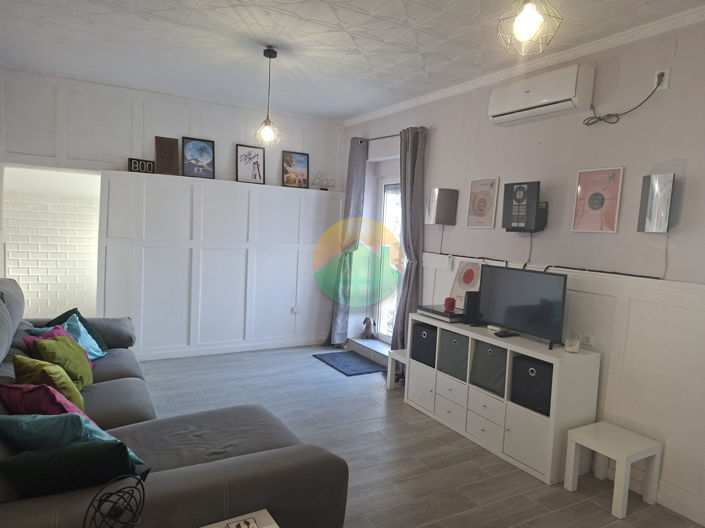 Image No.15-5 Bed House for sale