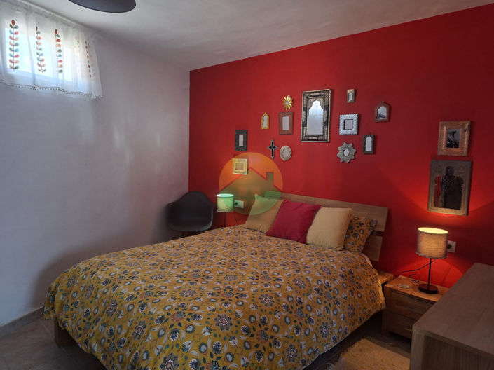 Image No.22-5 Bed House for sale