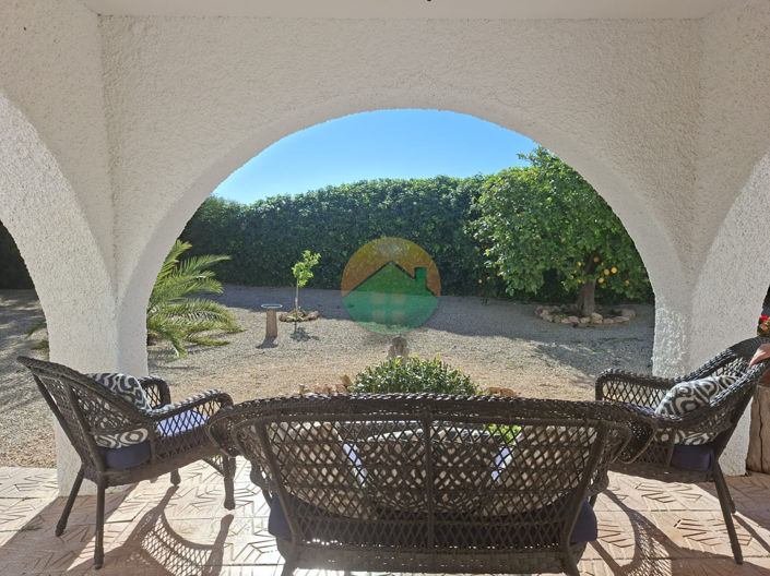 Image No.4-5 Bed House for sale