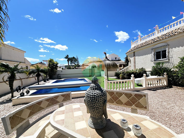 Image No.10-3 Bed Villa for sale