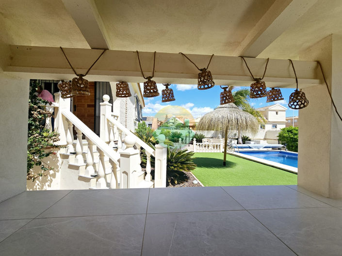 Image No.11-3 Bed Villa for sale