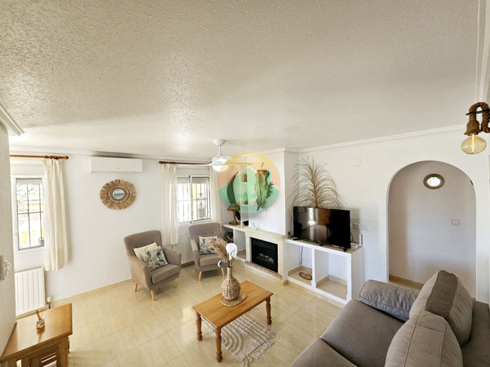 Image No.17-3 Bed Villa for sale