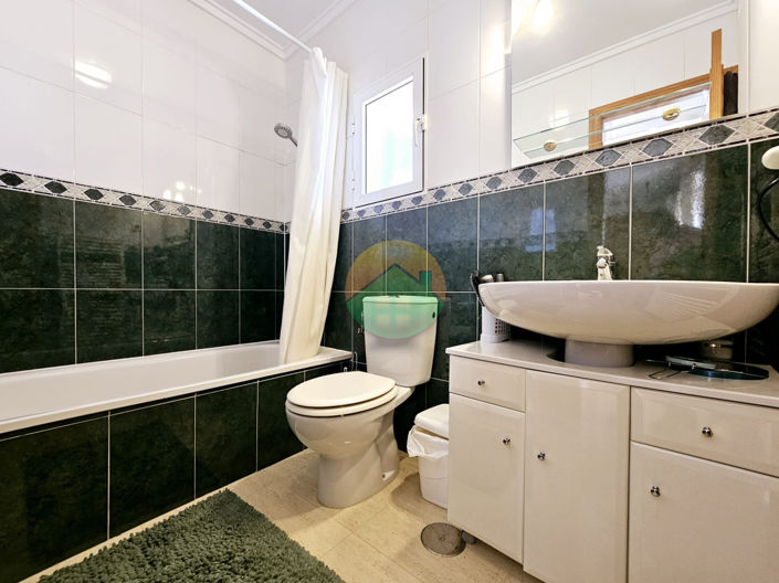 Image No.25-3 Bed Villa for sale