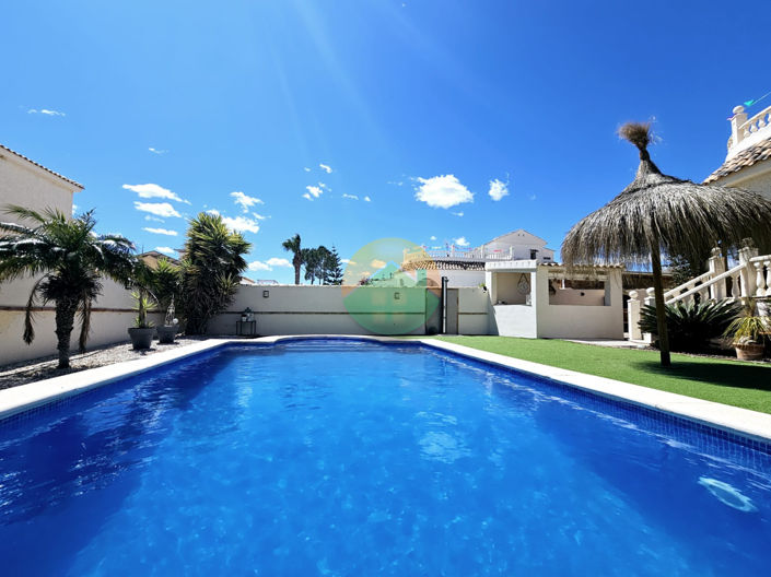 Image No.3-3 Bed Villa for sale