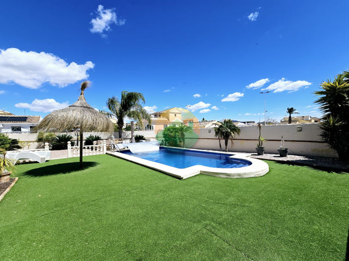 Image No.7-3 Bed Villa for sale