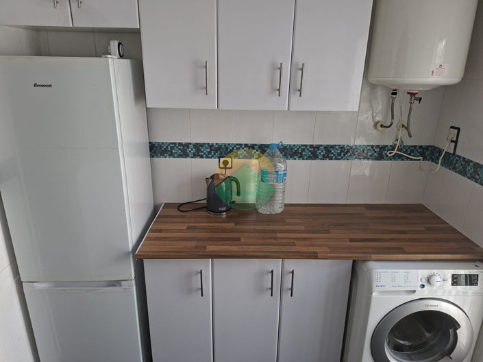 Image No.13-2 Bed House for sale