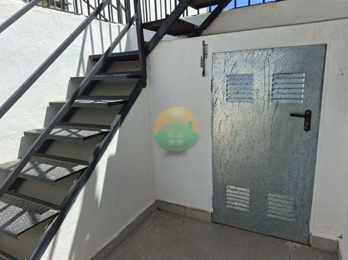 Image No.19-2 Bed House for sale