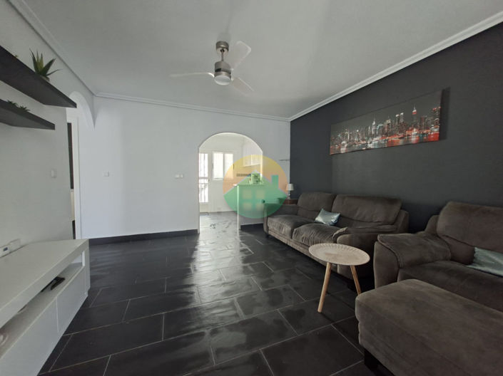 Image No.2-2 Bed House for sale