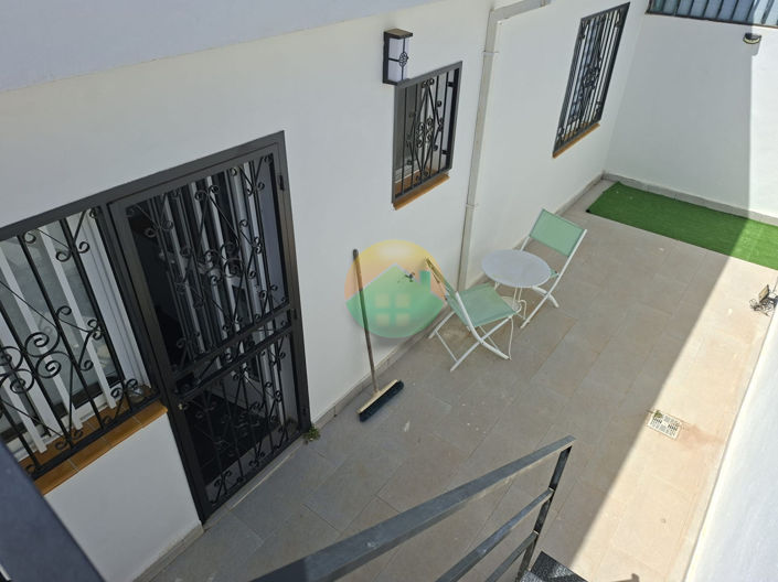 Image No.20-2 Bed House for sale