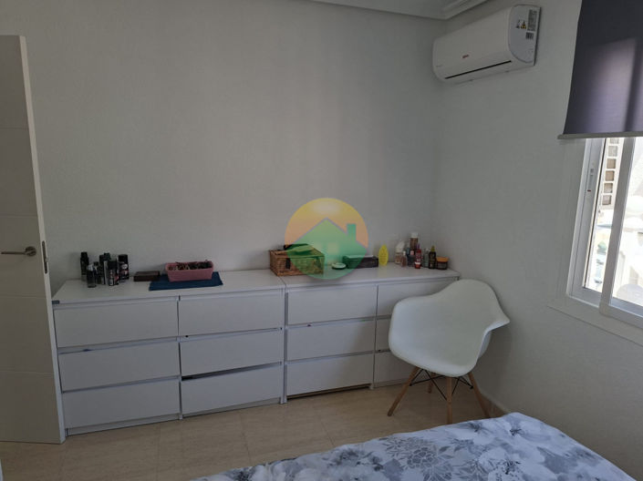 Image No.16-2 Bed House for sale